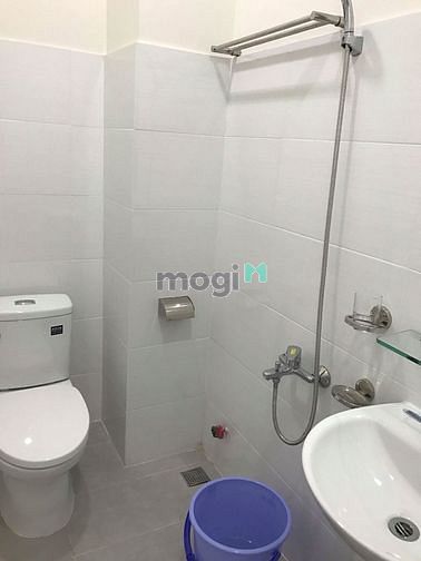 Hình ảnh Quận 1, 24-36m2, phòng mới, thoáng mát, CHUNG CHỦ