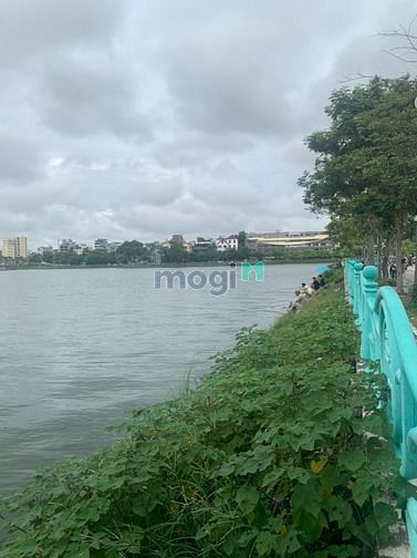 Hình ảnh Bán 150 m đất mặt tiền 11 m phố Quảng bá , Tây Hồ, Hà Nội.