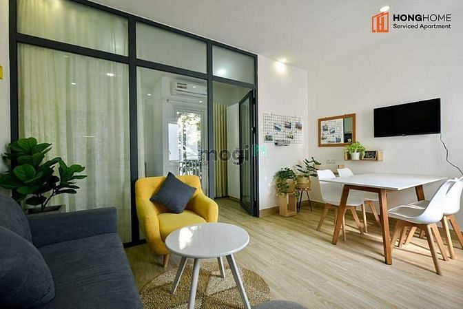Hình ảnh Mb6623 nạp rút nhanh chóng dịch vụ 1 phòng ngủ bao phí có ban công Hoàng Sa quận 1
