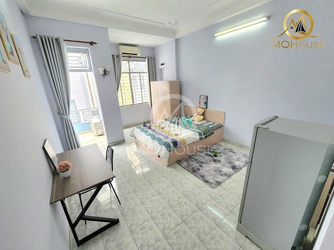 Hình ảnh Căn Hộ Ban Công Khu Sân Bay Đủ Nội Thất