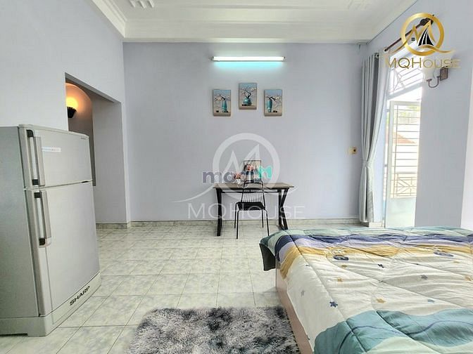 Hình ảnh Căn Hộ Ban Công Khu Sân Bay Đủ Nội Thất