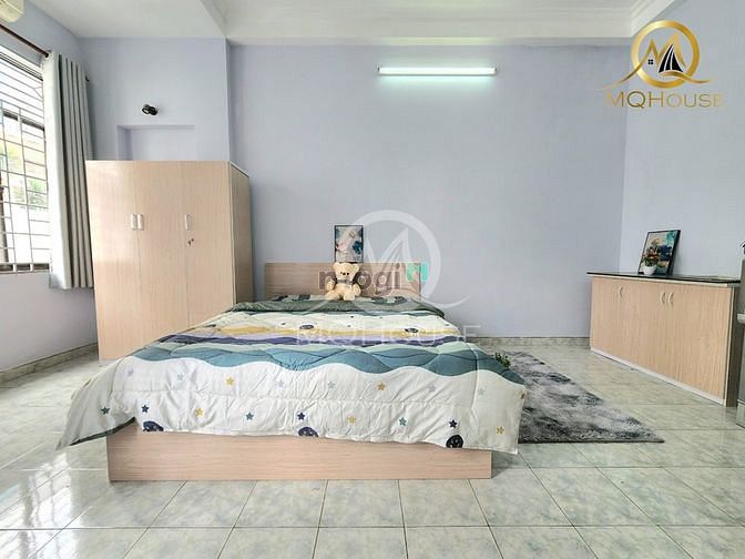 Hình ảnh Căn Hộ Ban Công Khu Sân Bay Đủ Nội Thất