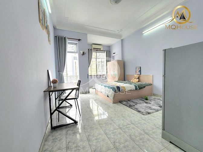 Hình ảnh Căn Hộ Ban Công Khu Sân Bay Đủ Nội Thất