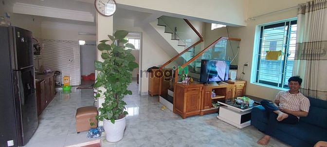 Hình ảnh Bán nhà 2,5 tầng trục thôn tràng duệ, lê lợi