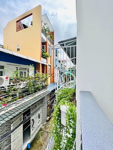 Hình ảnh Bán căn nhà đẹp lung linh 237/ Phạm Văn Chiêu 1 lầu đúc 2PN