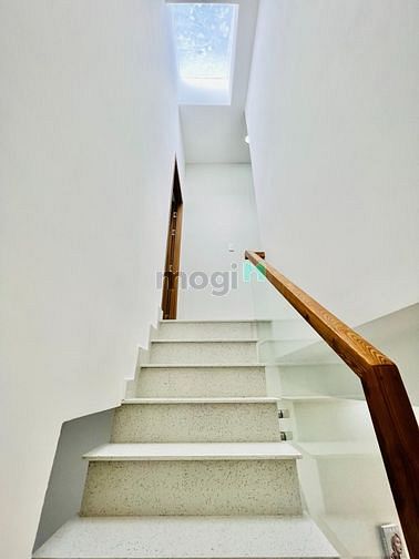 Hình ảnh Bán căn nhà đẹp lung linh 237/ Phạm Văn Chiêu 1 lầu đúc 2PN