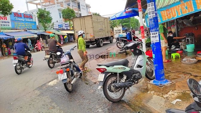 Hình ảnh Tôi Bán 700m2 Đất Bình Dương, Sát KCN Việt-Sing,Dân Cư Đông 1tỷ250 SHR
