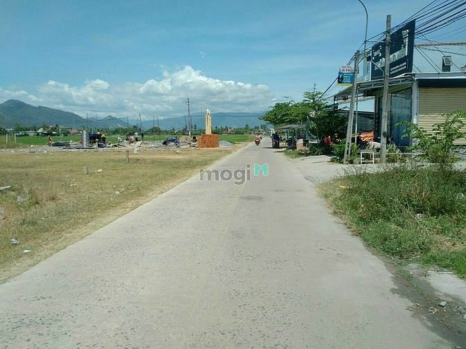 Hình ảnh Bán Đất Thổ Cư Mặt Tiền Tại THÔN TRUNG- VĨNH PHƯƠNG-NT