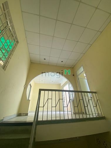 Hình ảnh 🏠 Cho Thuê vila 8x20 m 1 lầu Lê Văn Quới