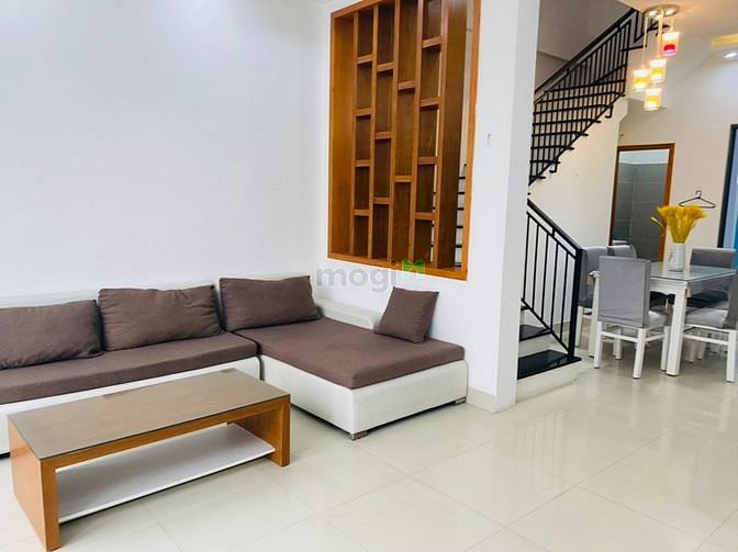 Hình ảnh Nam Việt Á - Cho thuê nhà 3 tầng 3PN sân vườn hồ bơi