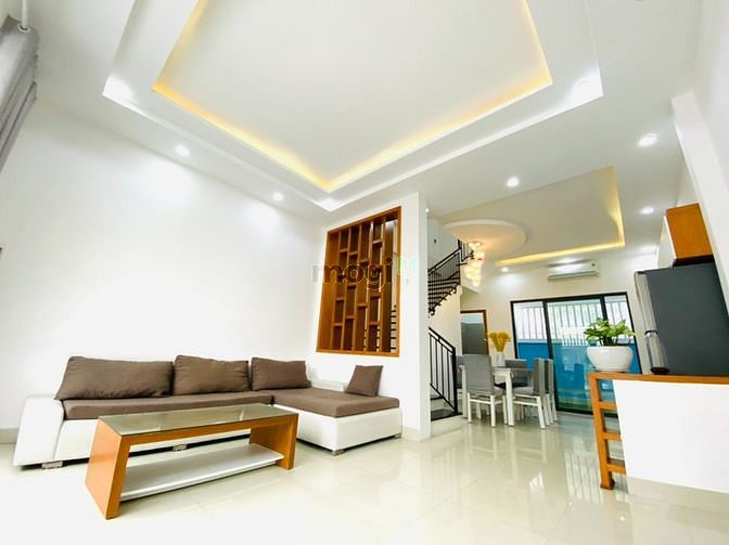 Hình ảnh Nam Việt Á - Cho thuê nhà 3 tầng 3PN sân vườn hồ bơi