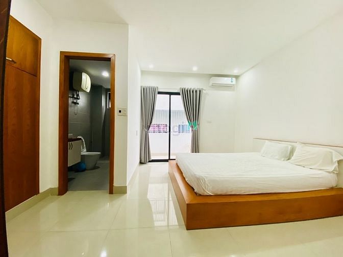 Hình ảnh Nam Việt Á - Cho thuê nhà 3 tầng 3PN sân vườn hồ bơi