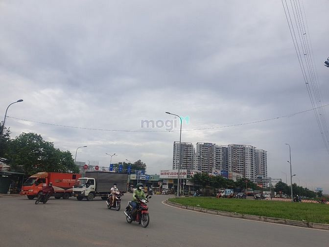 Hình ảnh bán đất Vòng xoay Liên Phường, 5872m2, 660 tỷ.