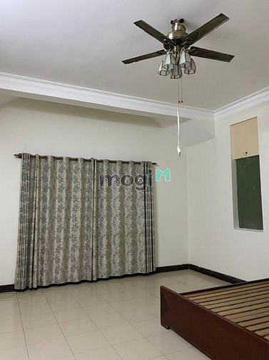 Hình ảnh Siêu phẩm biệt thự 9x20(153m2) Lạc Long Quân, Q 11
