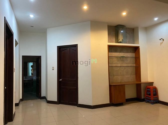 Hình ảnh Siêu phẩm biệt thự 9x20(153m2) Lạc Long Quân, Q 11