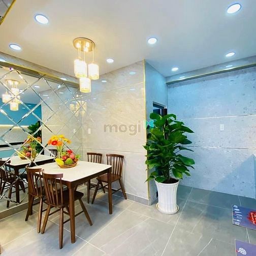 Hình ảnh CỰC PHẨM SAIGON Nhà Trần Quang Diệu Q3 51m2 2ty010 SHR