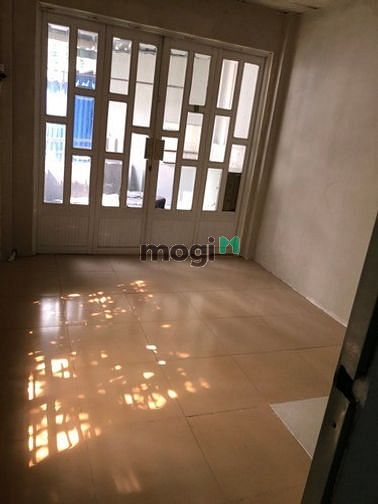 Hình ảnh Bán nhà đẹp đường Hậu Giang 1T1L 2PN2WC SHR
