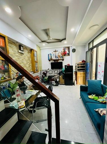 Hình ảnh Nhà Hẻm Lê Quang Định Cần Bán Gấp lắm Nhe