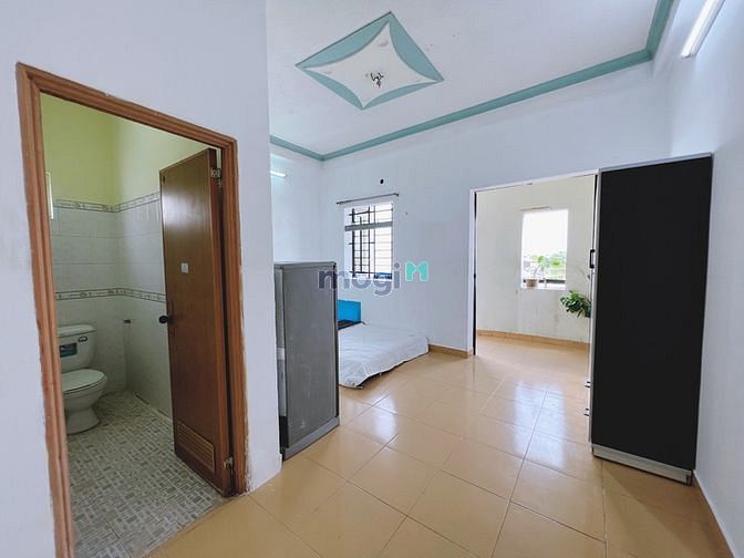 Hình ảnh CHDV gần trường HUTECH - Bình Thạnh - Xô Viết Nghệ Tĩnh