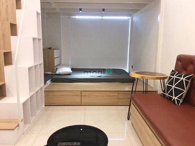 Hình ảnh Thua cá độ đá banh bán CH SaiGon Royal Q.4 để trả nợ