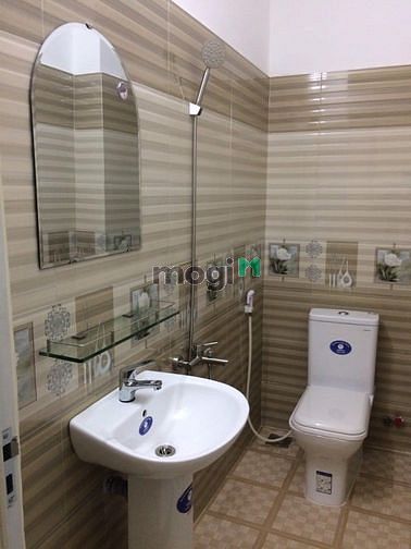 Hình ảnh BÁN GẤP nhà Cách Mạng Tháng 8 Quận 10 Chỉ 2 tỷ 250