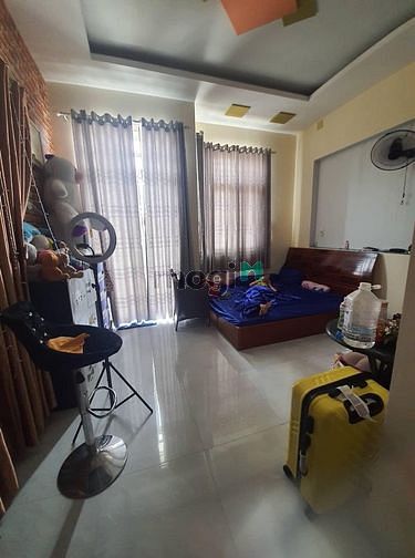 Hình ảnh BÁN GẤP nhà Cách Mạng Tháng 8 Quận 10 Chỉ 2 tỷ 250