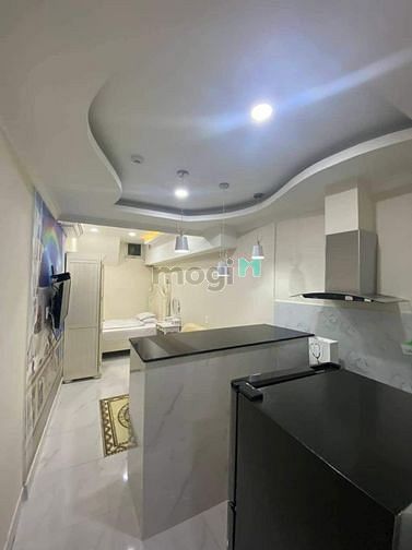 Hình ảnh Nhà Mới 100% Q1 Full Nội Thất Cao cấp - Thang Máy Hầm xe