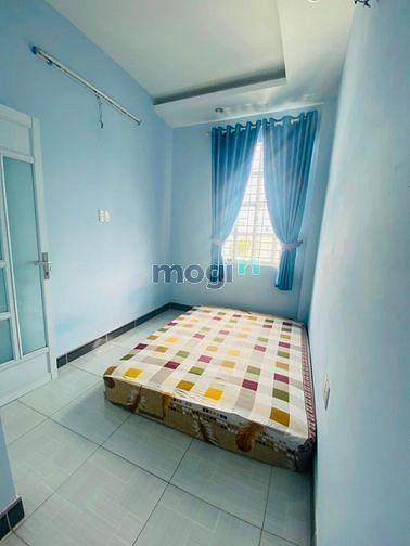 Hình ảnh Cho Thuê Nhà Nguyên Căn Hẻm Huỳnh Tấn Phát