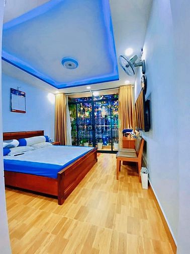 Hình ảnh Nhà 5 tầng, HXH CMT8, sát CHCC Hà Đô