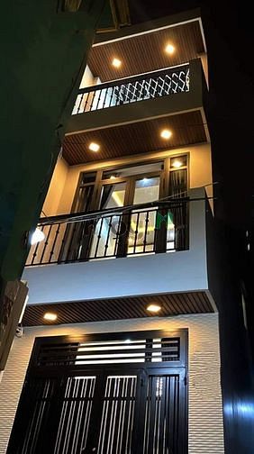 Hình ảnh Nhà nhỏ Cách Mạng Tháng 8, Quận 10
