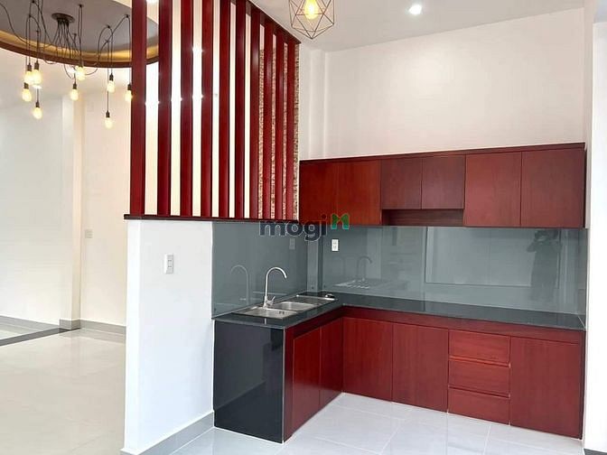 Hình ảnh Giảm 300tr , bán nhà gần Vincom Thủ Đức , 65 m2 , 3 lầu
