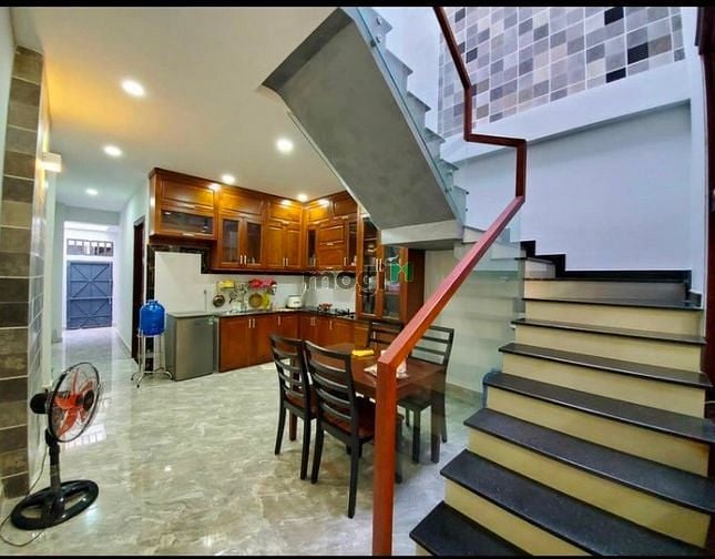 Hình ảnh Bán nhà riêng hẻm Nguyễn An Ninh P14 quận Bình Thạnh