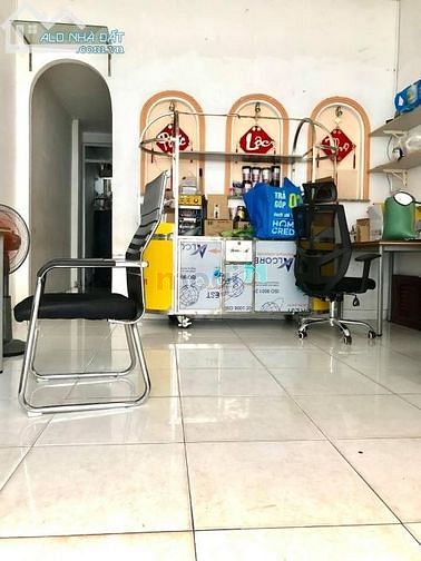 Hình ảnh Bán nhà Phạm Văn Bạch Tân Bình 40m2 chỉ nhỉnh 2 tỷ