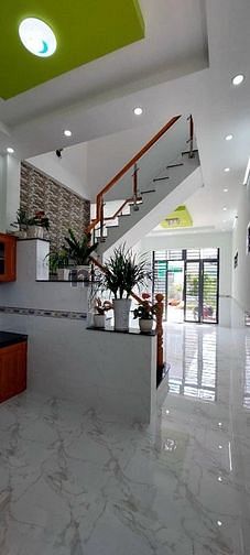 Hình ảnh Bán Gấp nhà MT hẻm 6m Chợ Bình Trị Đông MT 6m, Q. Bình Tân.