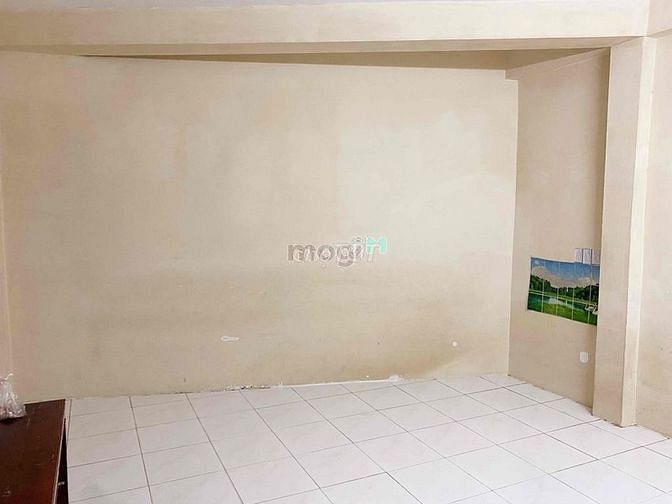 Hình ảnh Cho thuê nhà hẻm Hà Tôn Quyền 4pn 3wc Q5