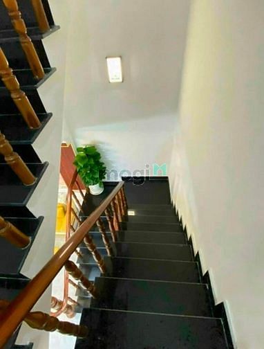 Hình ảnh NHÀ HUỲNH MẪN ĐẠT Q5 Chỉ 2 tỷ 90 DT 59m2 Hẻm 6m