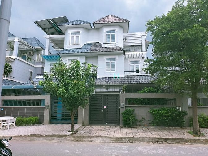 Hình ảnh Biệt thự KDC Khang An trục đường chính