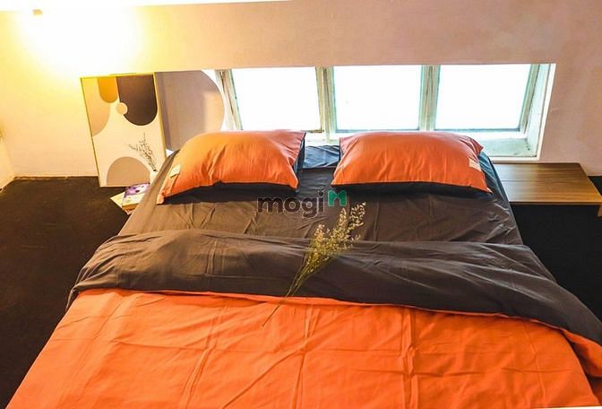Hình ảnh DUPLEX - BAN CÔNG mặt tiền Quận 1