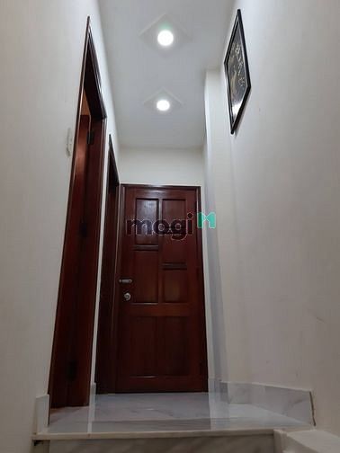 Hình ảnh nhà mói ở ngay phước long B thủ đức 45m2,shr,hxh đổ cổng.