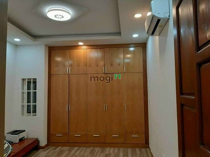 Hình ảnh nhà mói ở ngay phước long B thủ đức 45m2,shr,hxh đổ cổng.