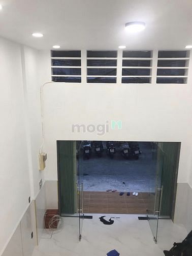 Hình ảnh Cho thuê hẻm Trần Hưng Đạo 4x20m 2pn 2wc Q5