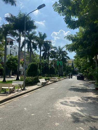 Hình ảnh Bán Lô Đất Đối Diện ĐH Văn Lang 96m2 - Vuông Vức, Có Vỉa Hè