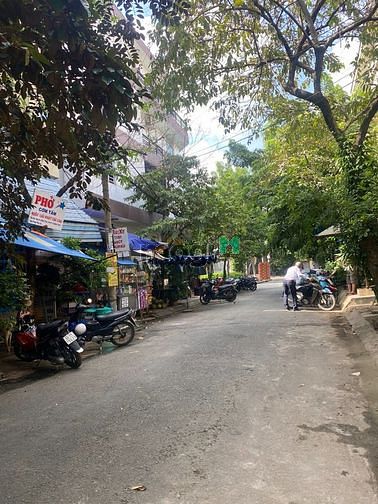 Hình ảnh Bán Lô Đất Đối Diện ĐH Văn Lang 96m2 - Vuông Vức, Có Vỉa Hè