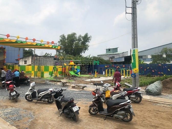 Hình ảnh Cần bán gấp lô đất 1 sẹc đường Phan Văn Hớn gần chợ Xuân Thới Thượng