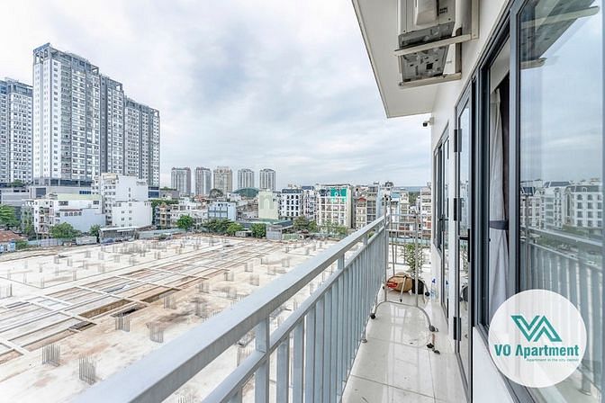 Hình ảnh Q10 Cho Thuê CHDV Full NT - Ban công - Hầm xe - Thang Máy 8TR