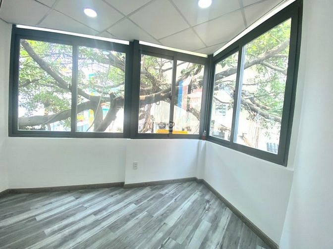 Hình ảnh Huỳnh Tấn Phát - 35m2 - 3 tầng - giá chỉ 3.85 tỷ.