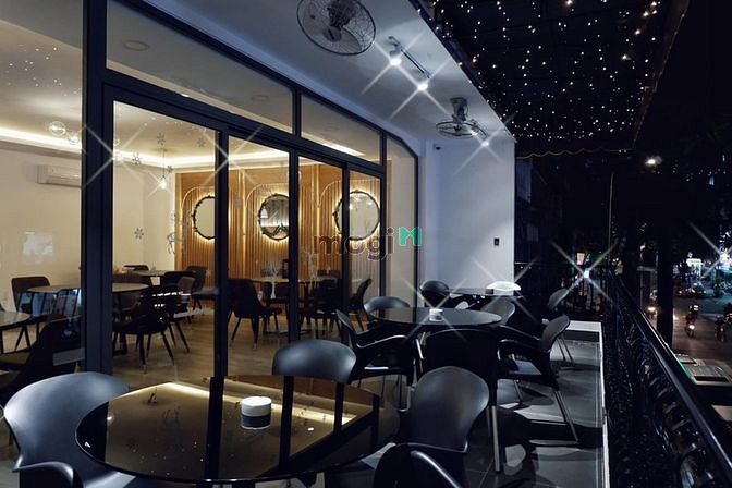 Hình ảnh CHO THUÊ Toà CHDV Cao Cấp 40 Phòng , Nguyễn Thái Bình ,Quận 1
