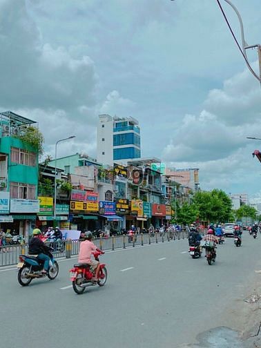 Hình ảnh Mặt tiền Hoàng Văn Thụ - 5x14m - chỉ 17 tỷ
