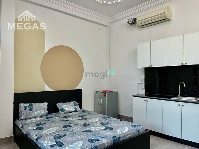 Hình ảnh CHDV ngay Trung tâm quận 1 gần Cầu Ông Lãnh