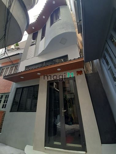 Hình ảnh Nhà Phan Đăng Lưu - 4 tầng 4PN - Giá 5.7 tỷ